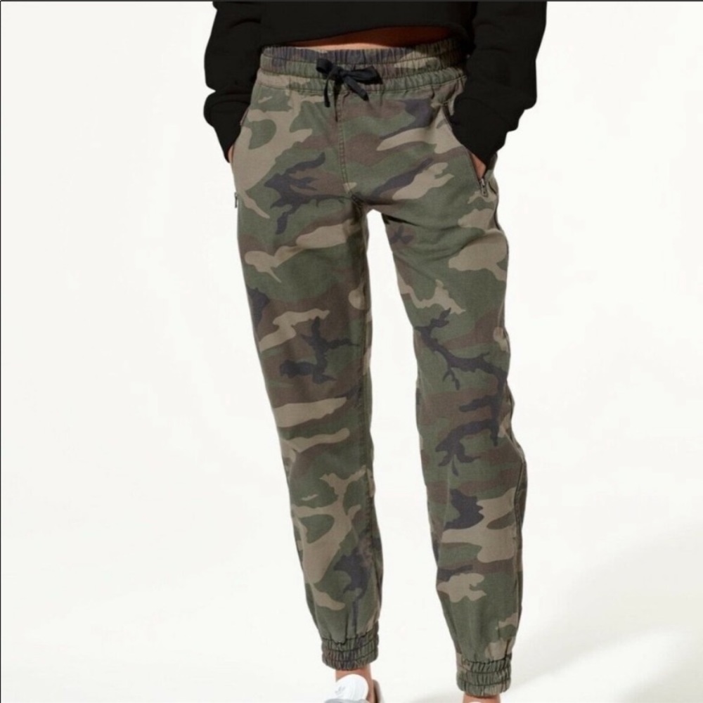 TNA Camo Joggers